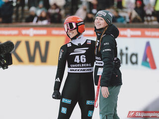Katharina Schmid (GER), Emely Torazza (GER)