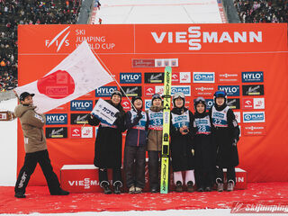 3. Platz Nozomi Maruyama (JPN), Teamfoto