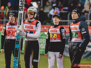 Nika Vodan (SLO), Domen Prevc (SLO), Nika Prevc (SLO), Anze Lanisek (SLO)