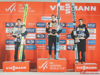 2. Platz Stefan Kraft (AUT), Sieger Domen Prevc (SLO), 3. Platz Philipp Raimund (GER)