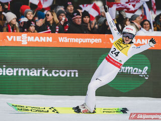 Tomofumi Naito (JPN)