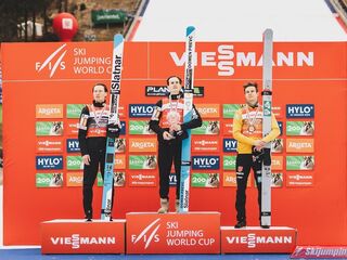 Podium PŚ w lotach 2024/2025