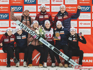 3. Platz Eirin Maria Kvandal (NOR), Teamfoto