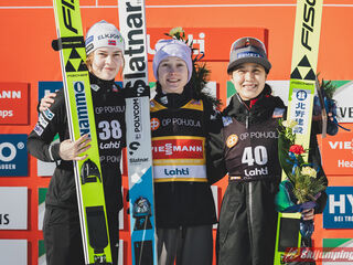 Anna Odine Stroem (NOR), Nika Prevc (SLO), Nozomi Maruyama (JPN)