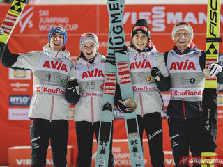 Stefan Kraft (AUT), Julia Muehlbacher (AUT), Lisa Eder (AUT), Jan Hoerl (AUT)