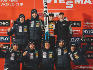 Sieger Domen Prevc (SLO), Teamfoto