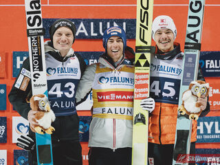 Anze Lanisek (SLO), Stefan Kraft (AUT), Philipp Raimund (GER)