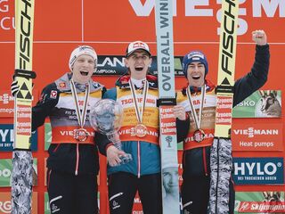 Podium PŚ 2024/2025