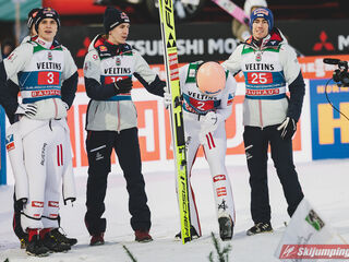 Stephan Embacher (AUT), Daniel Tschofenig (AUT), Jan Hoerl (AUT), Stefan Kraft (AUT)