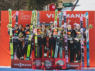 Tomofumi Naito (JPN), Daniel Tschofenig (AUT), Stefan Kraft (AUT), Markus Mueller (AUT), Stephan Embacher (AUT), Robin Pedersen (NOR), Marius Lindvik (NOR), Isak Andreas Langmo (NOR), Johann Andre Forfang (NOR)