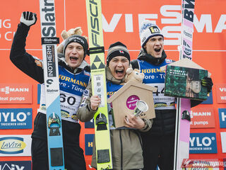 Anze Lanisek (SLO), Tomofumi Naito (JPN), Antti Aalto (FIN)