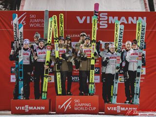 Team Slovenia, Team Japan, Team Austria