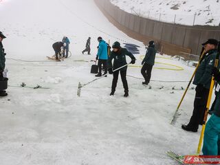 Zabiegi na zeskoku skoczni