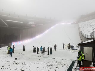 Zabiegi na zeskoku skoczni