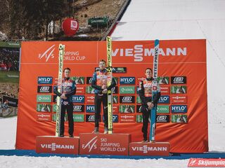 Podium Pucharu Świata w lotach 2023/2024